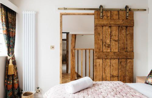 Crippens, Quintissential Luxury Central, Parking & EV - Foto 40