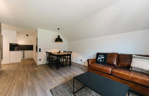 Moderne 3 Zi-FeWo "Industrial Style" 70 qm Naehe Freiburg - Foto 1