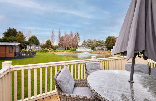 Bramble Lodge with Hot Tub - Foto 28