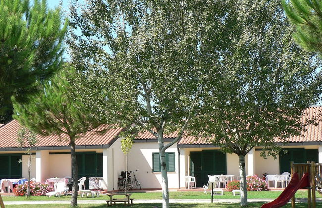 Semi Detached Bungalow with AC near Coast of Tuscany - Foto 24