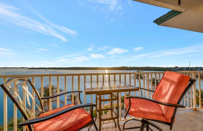 The BC Resort on the Water - Photo 52