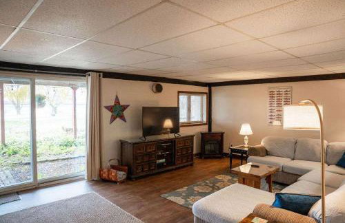 Lake Orchard View- 8 BR with Lake Access and Fire Pit - Foto 36