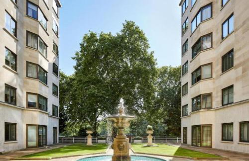 The Grande Mayfair Apartment - Photo 40