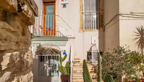 Antiche Mura Apartments"Cielo di Puglia" -2 matrimoniali, cucina e terrazzo - Foto 3