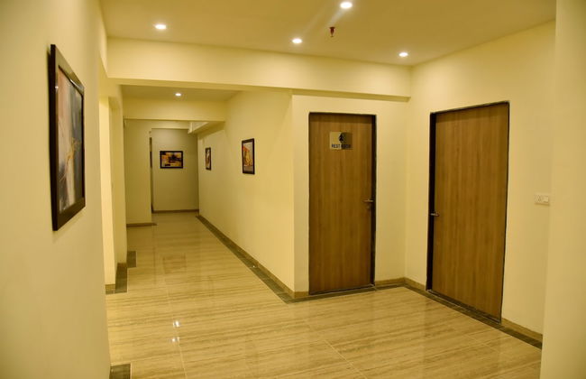 STARLIT SUITES SHIRDI - Foto 2