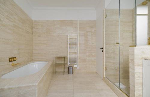 My Paris Apartments - Marbeuf - Photo 60