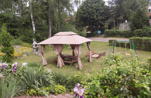 Leśne Zacisze Kretowiny 88 nad jeziorem Narie z własnymi pomostami apartamenty sezonowe lato - Foto 19