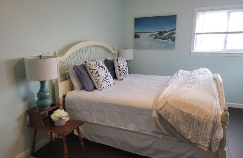 Waterfront Salt Pond House, water view and dock - Foto 14