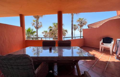 Luxury three bedroom apartment at Estepona - Photo 40