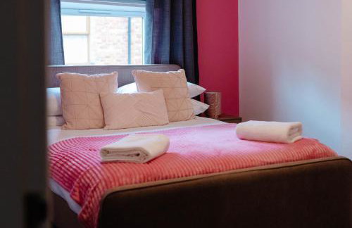 Stylish Getaway Walk to Centre and Cafés - Foto 8