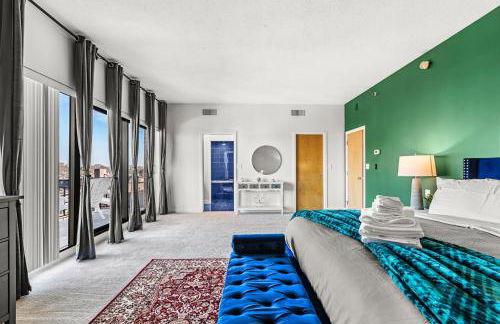 Luxury Massive Penthouse in Watertown - Foto 38