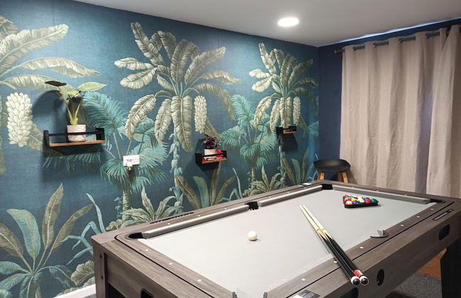 Romantic Chalet- Hot Tub- Games Room-stream-views - Foto 12