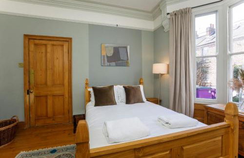 Minster House - Group Hot Tub - Photo 38