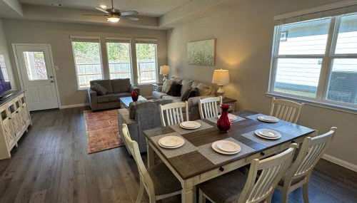 The Expo Retreat, Walk to Brazos County Expo - Foto 2