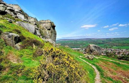 Canalside walks Riddlesden Local to Skipton Ilkley Haworth & Keighley Worth Valley Railway - Foto 49