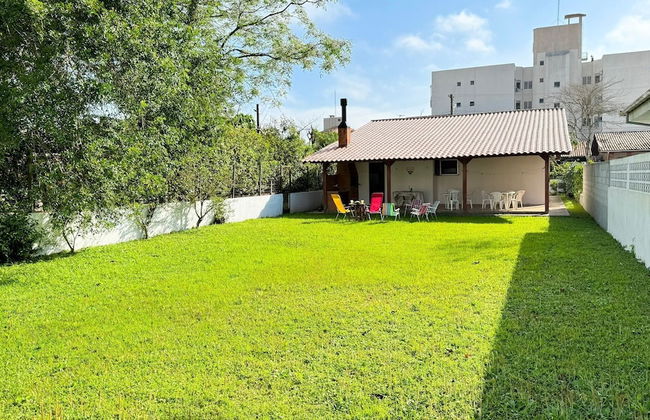 Casa Aconchegante a 100 metros da praia - Photo 35