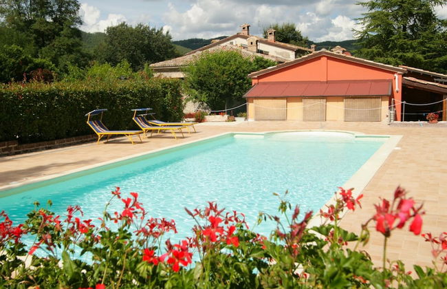 Welcoming Holiday Home in Urbania With Pool - Foto 64