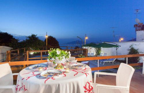 Appartamento in Villa con Terrazzo e Vista Golfo - Foto 70