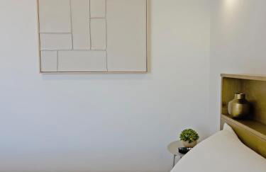 New Skyline Studio & Terrace - Photo 15