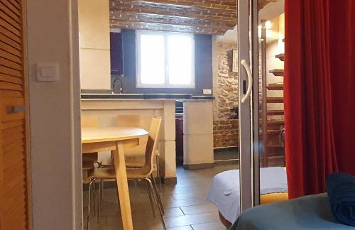 12mn Paris Ligne H - Parking Privé- Souplex - Tout équipé - De 1 à 6 personnes - Foto 10