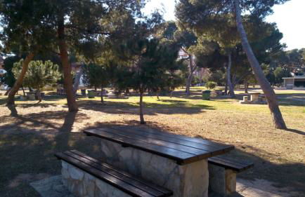 APARTAMENTO TURISTICO ELCANO - Photo 26