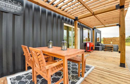 Remote Strawn Container Home with Hot Tub! - Foto 23