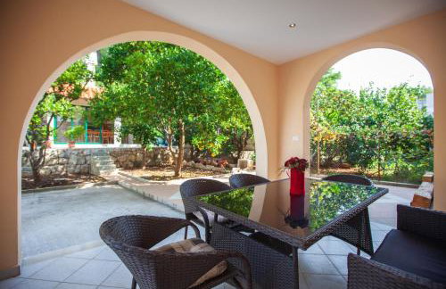 Apartmani Jolanda - Photo 28