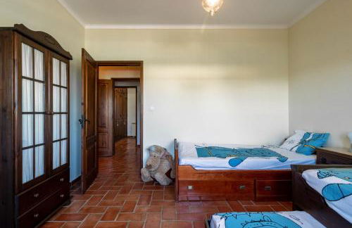 Casa com Piscina Privada em Palmela - Jardim & Estacionamento - Foto 38