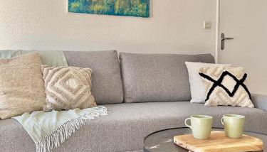 La Voulzie Appartement - Proche centre avec parking privé - Foto 4