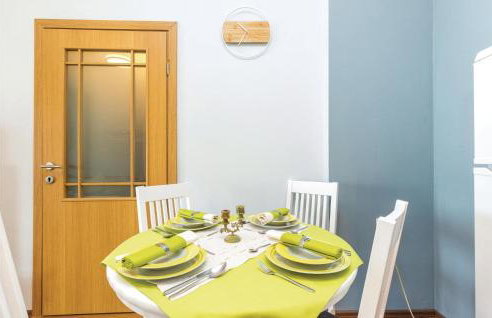 2 Bedroom Awesome Apartment In Krasica - Foto 21