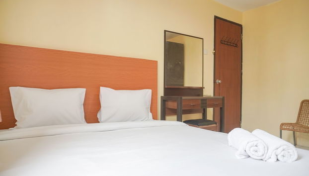 Spacious And Homey 2Br At Kebagusan City Apartment - Foto 2, Habitación