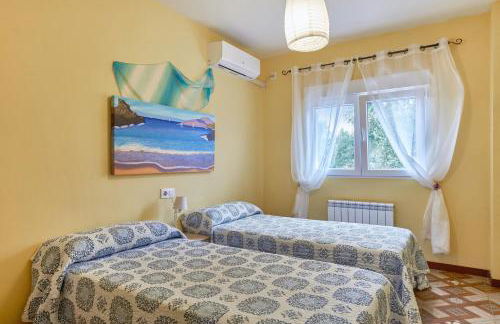 Spacious villa with pool in Porzuna - 90 m² and mountain view - Foto 9