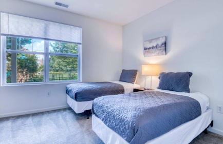 Luxury Modern Apt with Patio - Foto 19