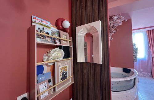 LE LOVE-ROOM, Jacuzzi, Hyper-centre - Foto 48