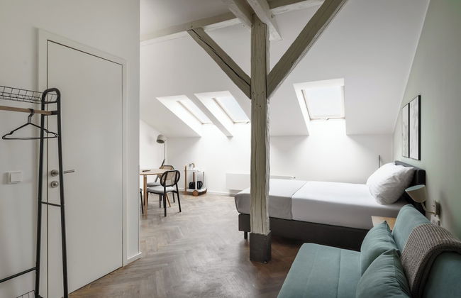 Limehome Prague Halkova - Foto 30