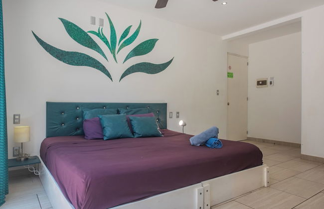 IRIS Studios & Apartments - Photo 15