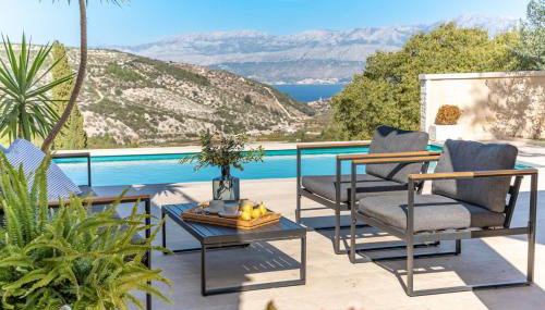 Villa Ani! Traditional and luxurious 4-bedroom villa with heated pool and sea views - Foto 4, Garden