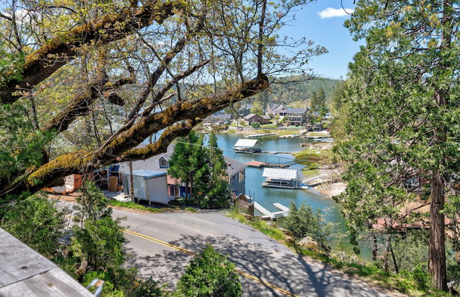 Bass Lake Beauty! 4 BDR Sleeps 16, Lakefront Views - Foto 54