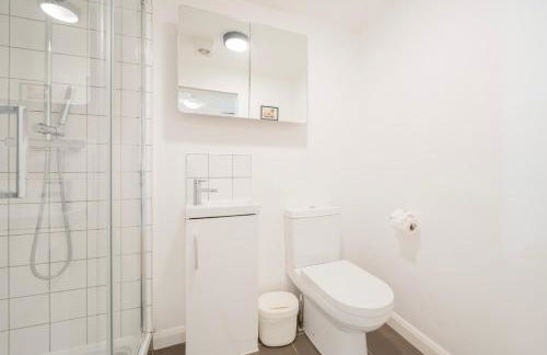 Modern one bedroom flat in Central London - Photo 21