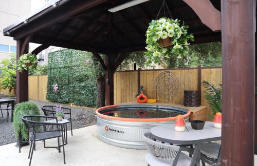Hot tub, cowboy pool near the Pearl, Riverwalk - Foto 1