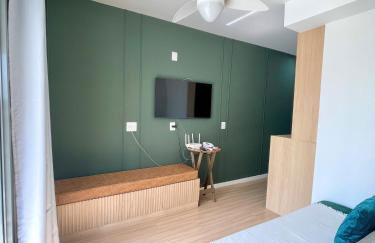 Apartamento Inteiro Novo Praia, 2 Varandas, Piscina e Vista Parcial MAC - Foto 9