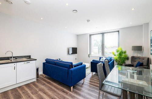 #94 Lux Crosby Gardens Apartment - 10 mins to Crosby Beach - Sleeps 4 - " Perfect for Business travelers and Small Families - Free Parking" - Foto 7