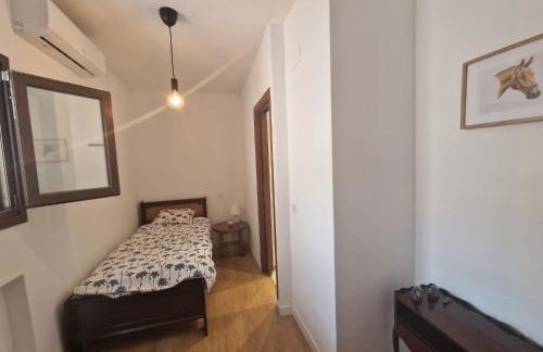 Habitación individual tranquila con baño privado en piso compartido - Photo 13