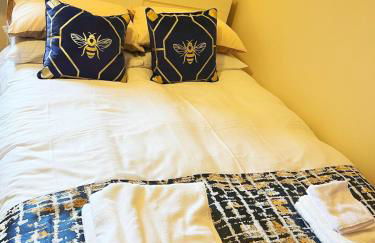 Luxury Apartment at Edinburgh - Photo 24