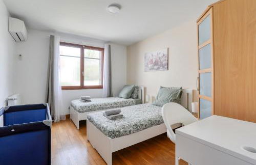 Big House - Paris, DisneyLand, Villepinte Expo, CDG - Foto 40