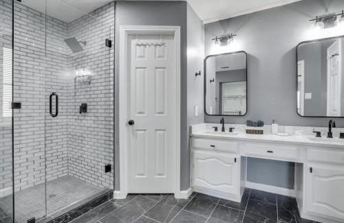 Modern Rustic Oasis Games Cinema UTD Plano Frisco - Photo 23