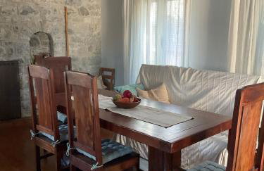 Vitina Number 5 House - Photo 24