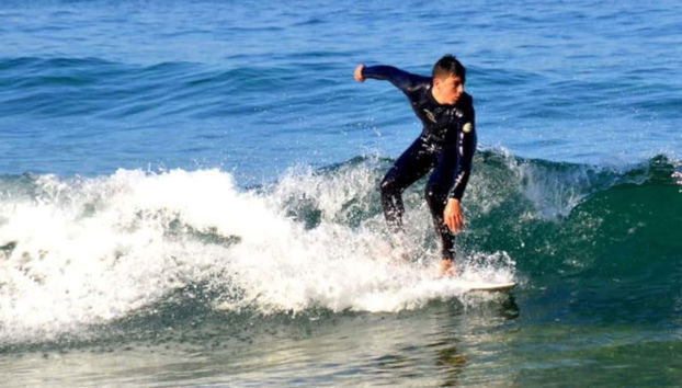 Cabalgando las olas de Suances