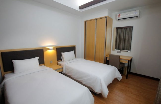 Imperial Suites Miri - Photo 3
