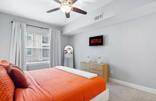 Luxury King Bed Suite - Pool - Gym - Parking - Foto 14